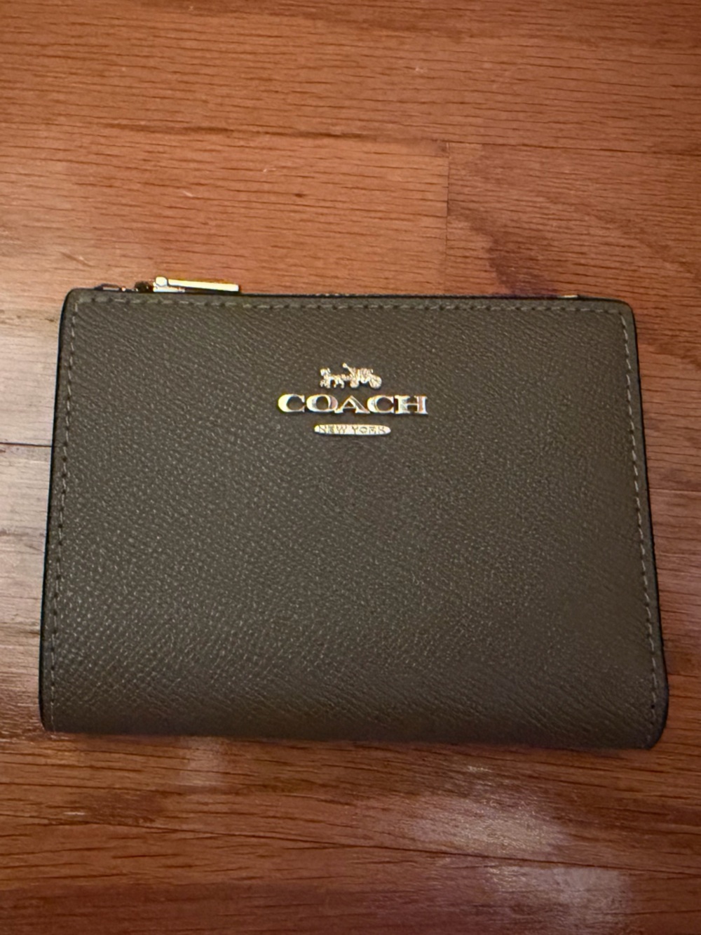 Coach Outlet Bifold Wallet - Stone/Gold - Picture 4 of 6